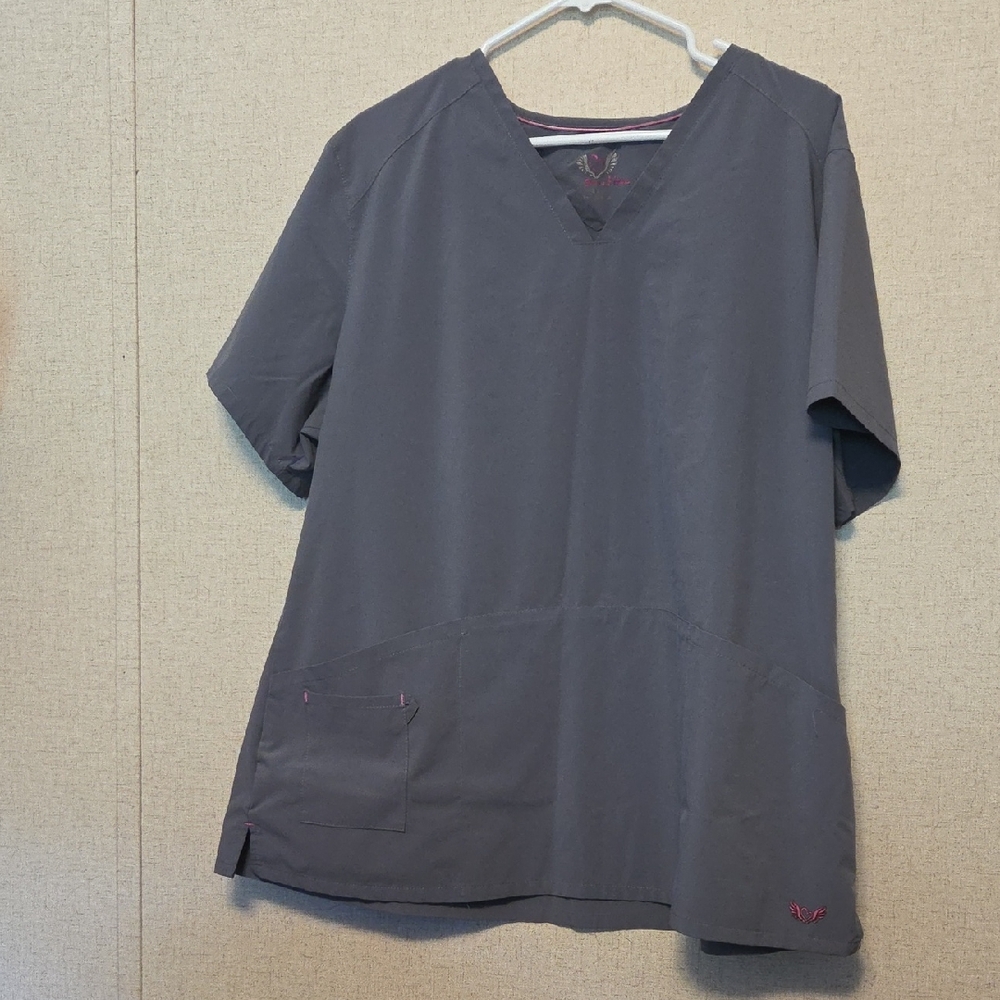 Smitten Charcoal Short Sleeve V-Neck Tee